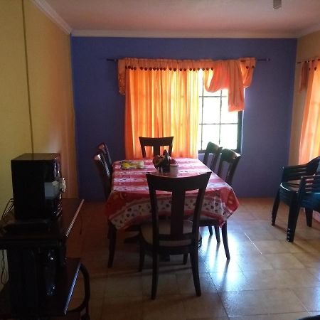 Posada Nativa Miss Casira San Andrés 외부 사진